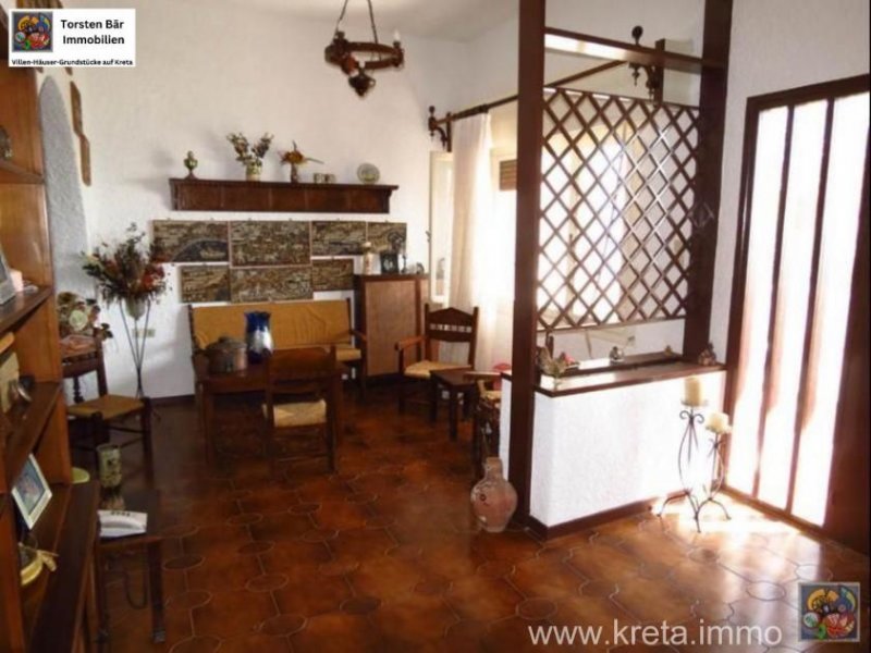 Ireapetra Kreta, Irepetra, Wohnung von 220m² direkt am Meer zu verkaufen. Wohnung kaufen